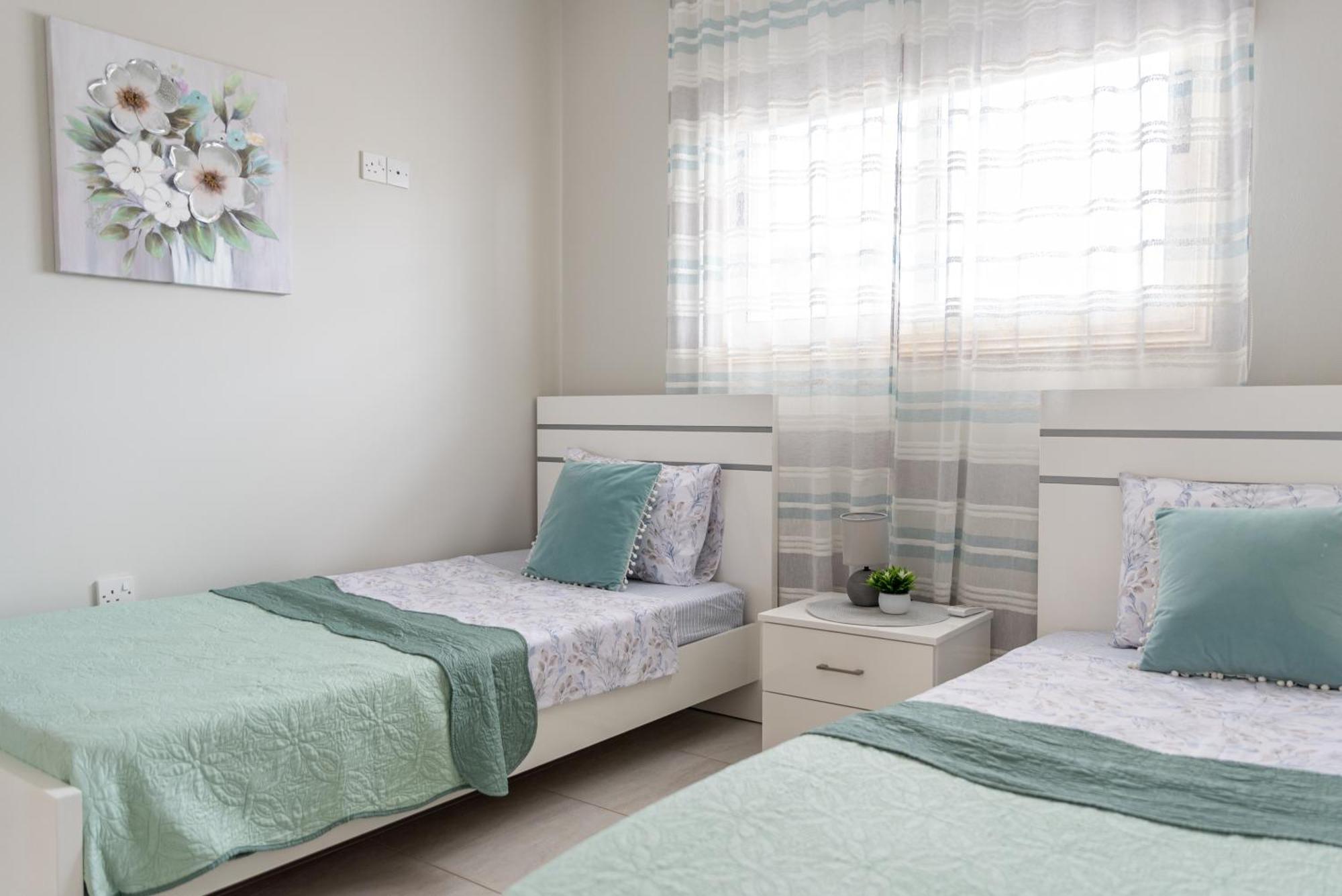 Royal Seacrest А203 Sea View Apartment 파포스 외부 사진